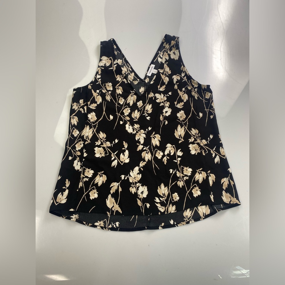 NORDSTROM black floral blouse p27-05